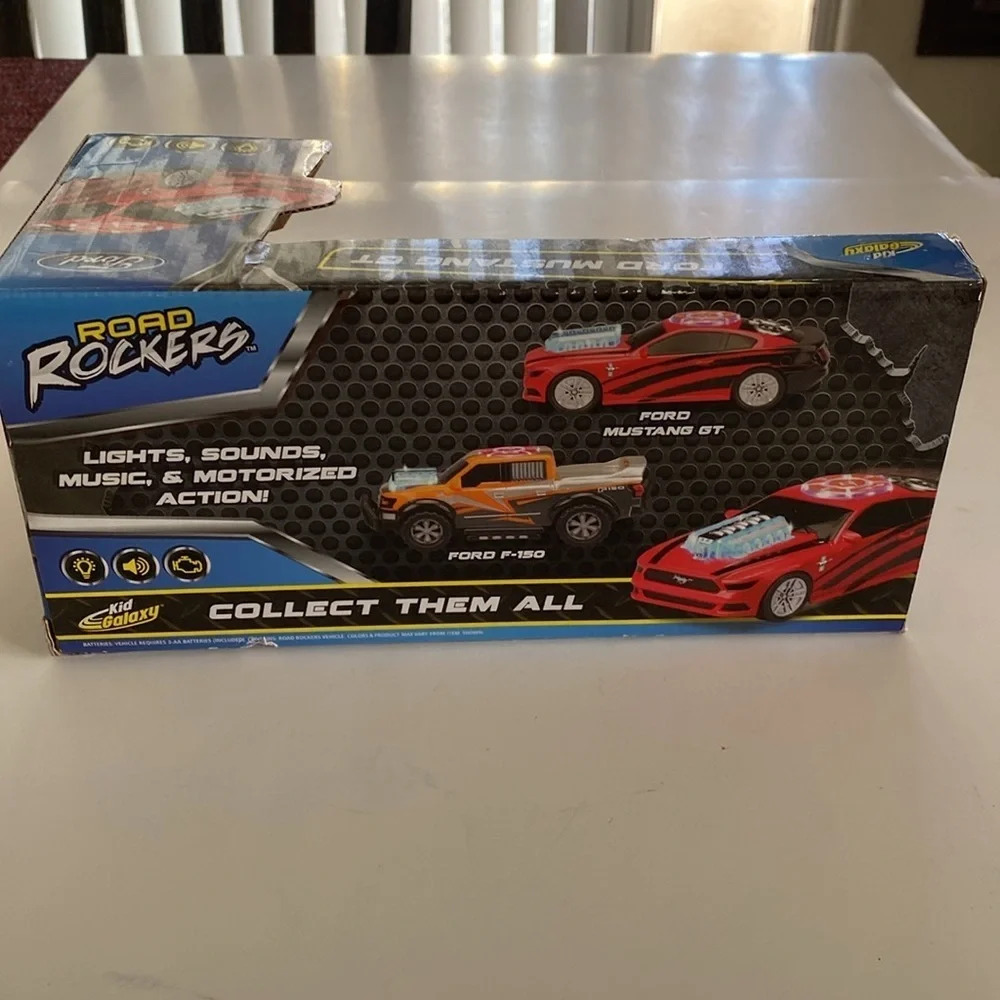 Kid Galaxy Ford Mustang GT Road Rockers Toy Car NWOT
